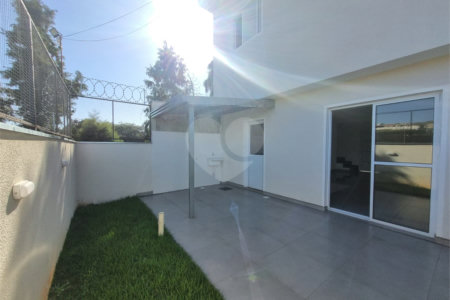 Casa à venda com 3 quartos, sendo 1 suíte, no condomínio Residencial Américo Figueiredo, Sorocaba - SP
