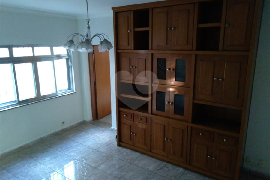 Sobrado à venda com 4 quartos, sendo 1 suíte, em Santana, São Paulo, SP