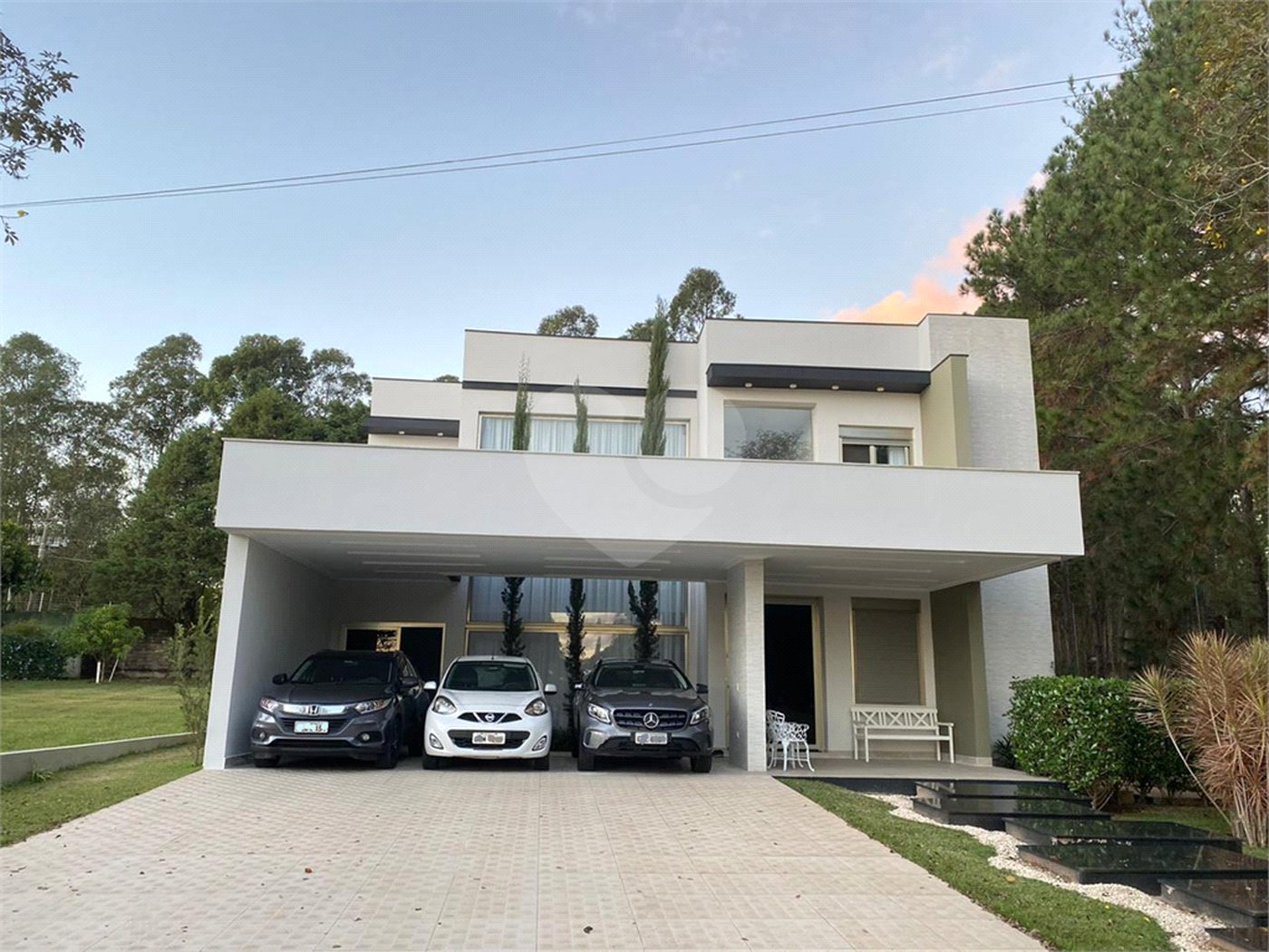 Casa à venda com 4 suítes no condomínio Vivendas do Lago, Sorocaba - SP