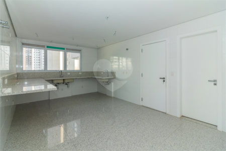 Apartamento à venda com 4 suítes em Paraíso, São Paulo, SP