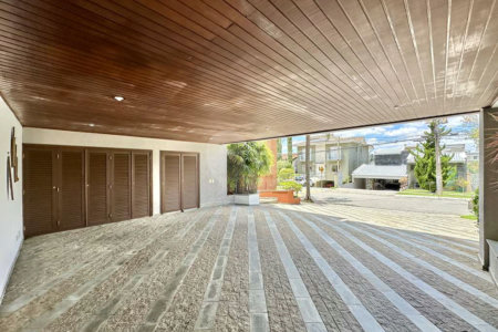 Casa à venda com 4 quartos, sendo 2 suítes,  no condomínio São Paulo Ii, Cotia - SP
