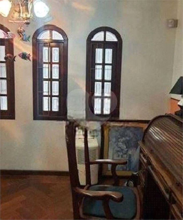 Sobrado à venda com 3 quartos em Tremembé, São Paulo, SP