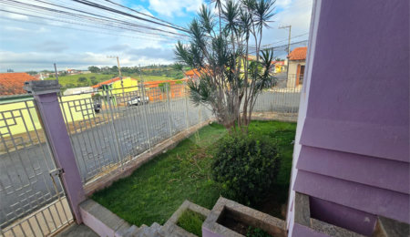 Casa à venda com 4 quartos, sendo 2 suítes,  em Vila Nastri, Itapetininga, SP