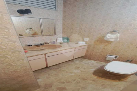 Apartamento à venda com 3 quartos, sendo 1 suíte, em Pinheiros, São Paulo, SP