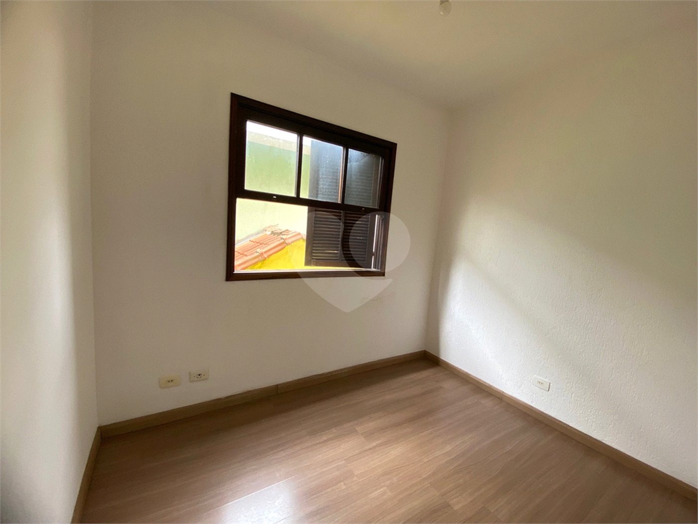 Sobrado à venda com 3 quartos, sendo 1 suíte, em Vila dos Remédios, São Paulo, SP
