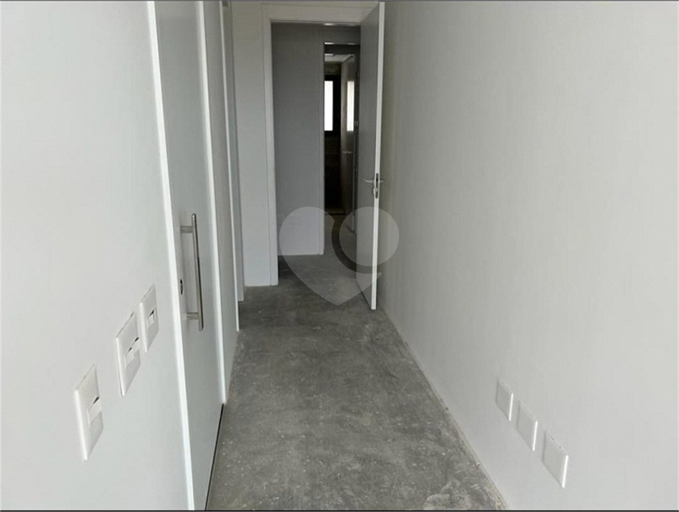 Apartamento à venda com 3 suítes em Itaim Bibi, São Paulo, SP