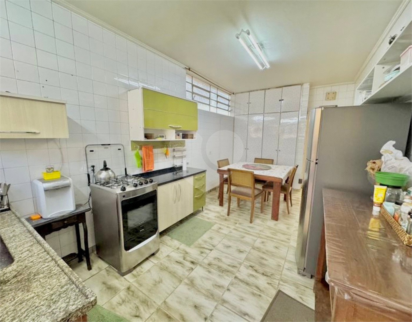 Sobrado à venda com 3 quartos, sendo 1 suíte, em Brooklin, São Paulo, SP