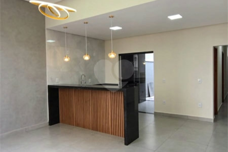 Casa à venda com 3 quartos, sendo 1 suíte, em Vila Barão, Sorocaba, SP