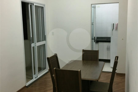 Apartamento à venda com 3 quartos, sendo 1 suíte, em Parque Residencial Aquarius, São José dos Campos, SP