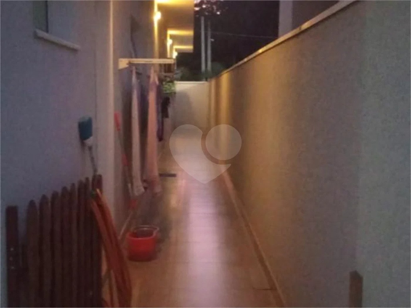 Casa à venda com 3 quartos, sendo 1 suíte, no condomínio Ibiaram 1, Itupeva - SP