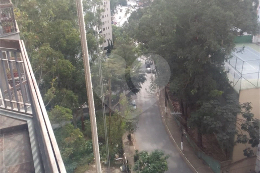 Apartamento à venda com 3 quartos, sendo 1 suíte, em Vila Andrade, São Paulo, SP