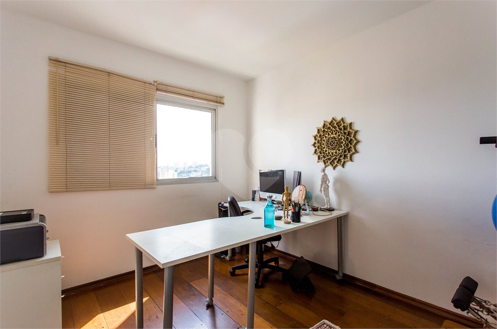 Apartamento à venda com 4 quartos, sendo 3 suítes, em Jardim Londrina, São Paulo, SP