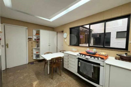 Apartamento à venda com 4 suítes em Tijuca, Rio de Janeiro, RJ