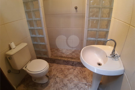 Sobrado à venda com 3 quartos, sendo 1 suíte, em Tremembé, São Paulo, SP