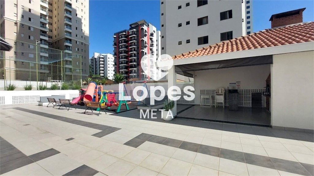 Apartamento à venda com 3 quartos, sendo 1 suíte, em Parque Residencial Aquarius, São José dos Campos, SP