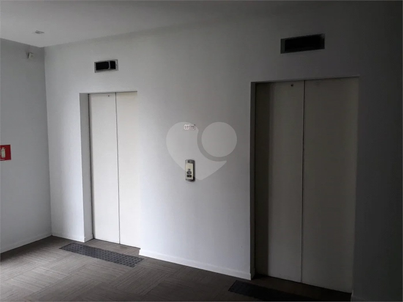 Conjunto comercial na Vila Olimpia