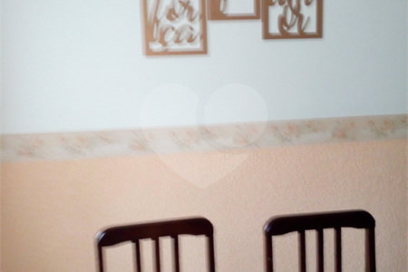 Chácara à venda com 3 quartos, sendo 1 suíte,  em Conjunto Habitacional Brás Cubas, Mogi das Cruzes, SP