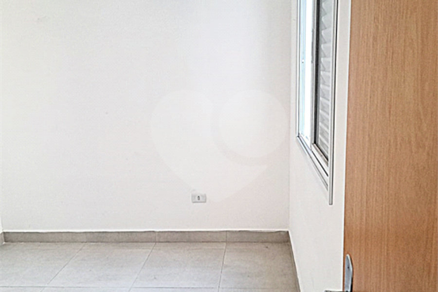Apartamento à venda com 1 suíte em Vila Guilherme, São Paulo, SP