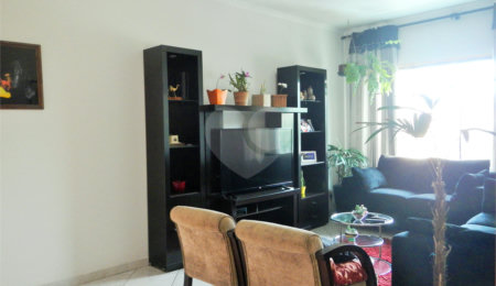 Sobrado à venda com 3 quartos, sendo 1 suíte,  em Vila Brasilina, São Paulo, SP