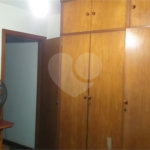 Sobrado à venda com 3 quartos em Vila Irmãos Arnoni, São Paulo, SP
