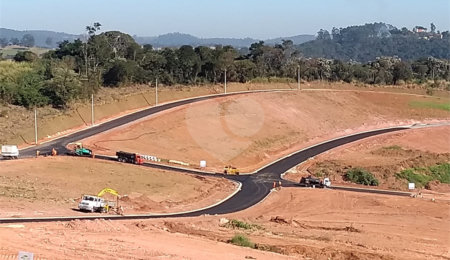 Terreno à venda no condomínio Bela Atibaia, Atibaia - SP
