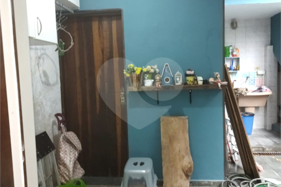 Sobrado à venda com 4 quartos, sendo 1 suíte, em Horto, São Paulo, SP