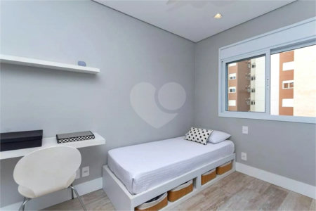 Apartamento à venda com 3 quartos, sendo 2 suítes, em Água Branca, São Paulo, SP