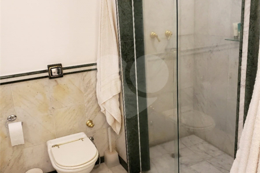 Apartamento à venda com 3 quartos, sendo 1 suíte,  em Jardim América, São Paulo, SP