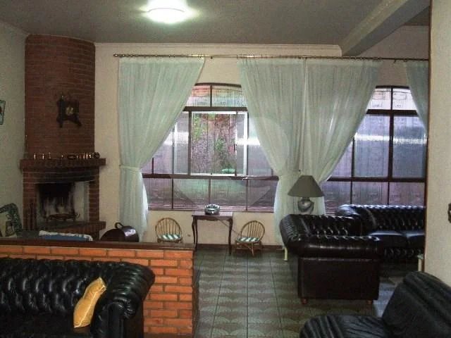 CASA TÉRREA COM 4 SUÍTES NO BAIRRO DO TREMEMBÉ