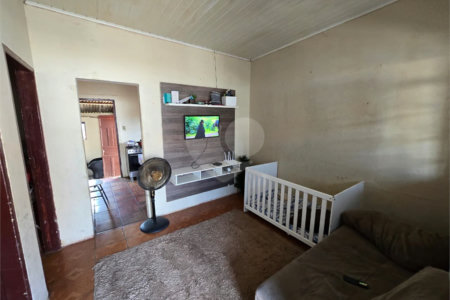 Casa à venda com 3 quartos, sendo 2 suítes, em Vila Arruda, Itapetininga, SP