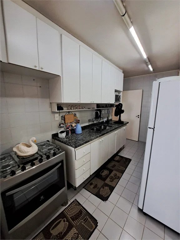 Apartamento à venda com 3 suítes em Vila Suzana, São Paulo, SP