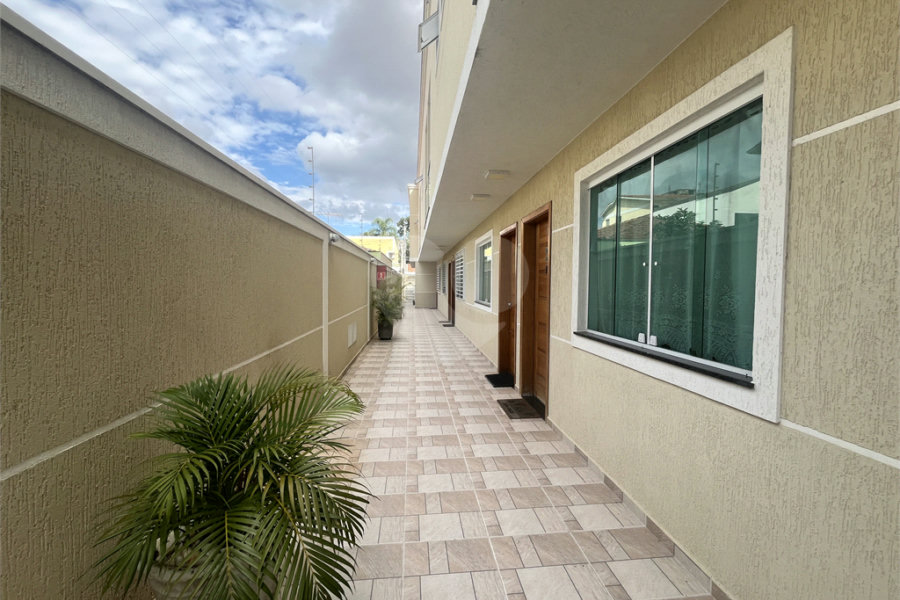 Casa à venda com 3 quartos, sendo 1 suíte, no condomínio Capigaí, São Paulo - SP