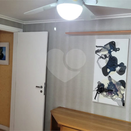 Casa à venda com 4 quartos, sendo 2 suítes, no condomínio Crystal Lake, Rio de Janeiro - RJ