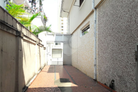 Sobrado à venda com 3 quartos, sendo 1 suíte,  em Santana, São Paulo, SP