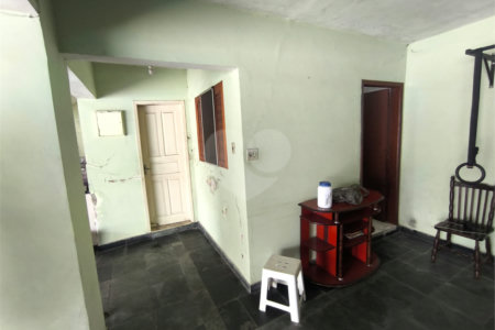 Casa à venda com 5 quartos, sendo 2 suítes, em Jardim Umarizal, São Paulo, SP