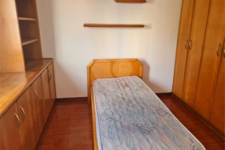 Sobrado à venda com 2 quartos, sendo 1 suíte, em Jardim Ivana, São Paulo, SP