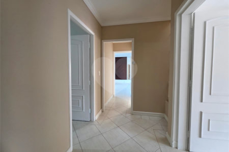 Casa à venda ou para alugar com 3 suítes no condomínio Villagio Capriccio, Louveira - SP