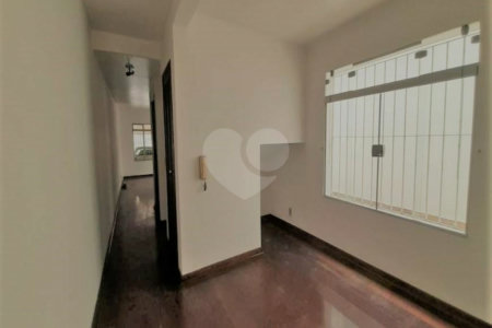 Casa à venda com 3 quartos, sendo 1 suíte,  em Rio Pequeno, São Paulo, SP