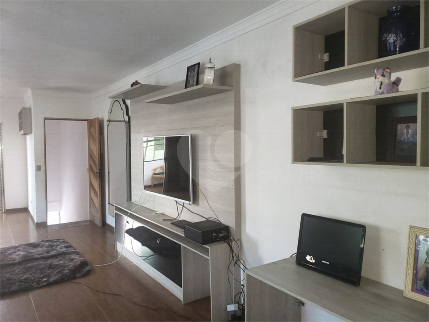 Sobrado à venda com 4 quartos, sendo 2 suítes, em Vila Mazzei, São Paulo, SP