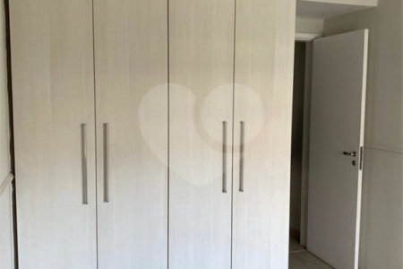 Apartamento à venda com 4 quartos, sendo 2 suítes, em Paraíso do Morumbi, São Paulo, SP