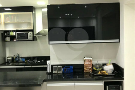 Apartamento à venda com 2 quartos, sendo 1 suíte, em Fazenda Morumbi, São Paulo, SP