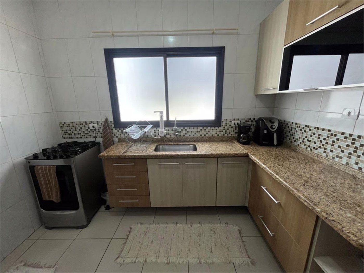 Casa com 3 dormitórios à venda, 142 m² por R$ 675.000,00 - Centro - São Vicente/SP