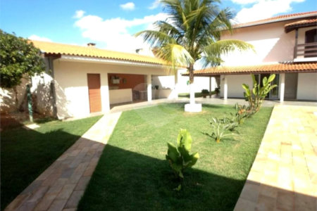 Casa à venda com 3 suítes em Vista Alegre, Vinhedo, SP