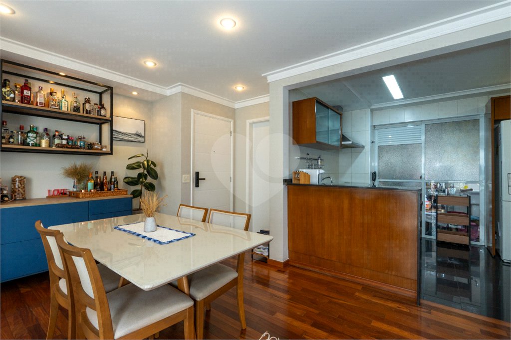 Apartamento à venda com 2 quartos, sendo 1 suíte, em Brooklin, São Paulo, SP
