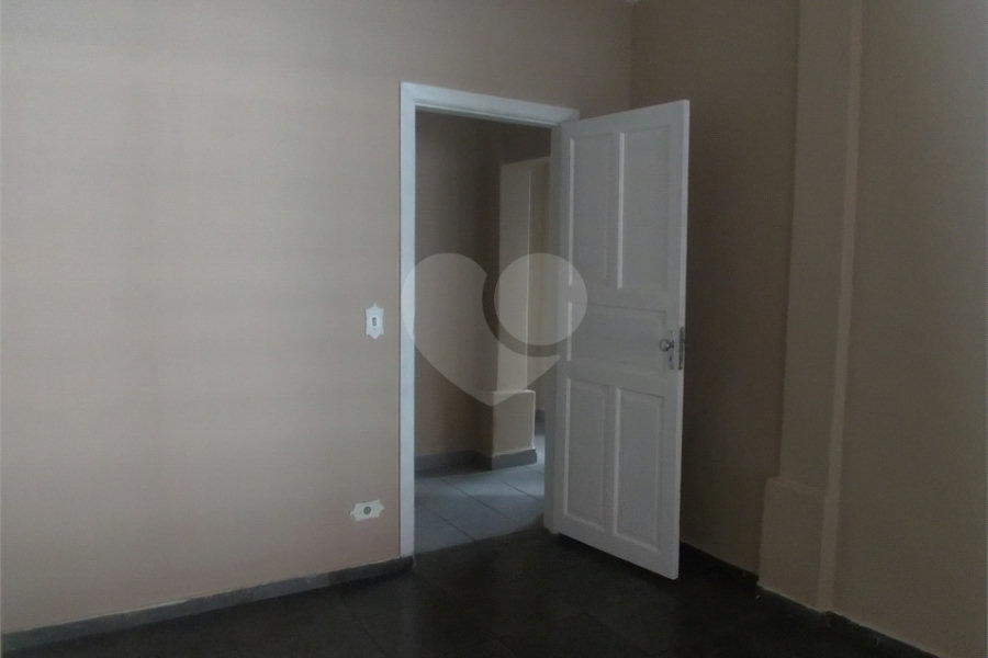 Casa Térrea à venda com 3 quartos, sendo 1 suíte, em Horto, São Paulo, SP