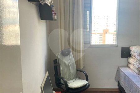 Apartamento à venda com 2 quartos, sendo 1 suíte,  em Jardim Flor da Montanha, Guarulhos, SP
