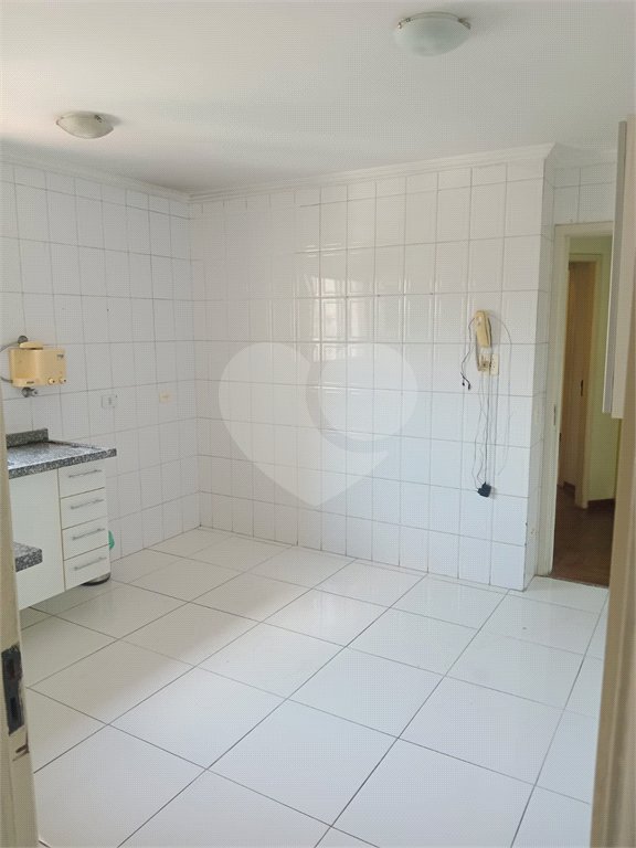 Apartamento à venda com 3 quartos, sendo 1 suíte,  em Vila Suzana, São Paulo, SP
