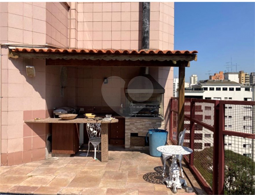 Apartamento à venda com 4 quartos, sendo 2 suítes,  em Moema, São Paulo, SP