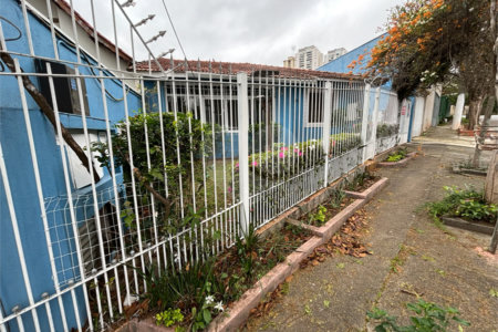 Casa à venda com 3 quartos no condomínio Santa Terezinha, São Paulo - SP