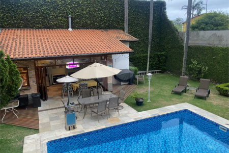 Casa à venda com 4 suítes em Granja Julieta, São Paulo, SP